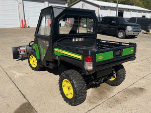 JOHN DEERE Gator XUV 825M UTV, used