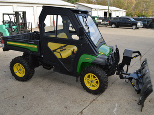 JOHN DEERE Gator XUV 825M UTV, used