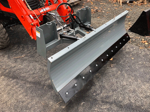 WORKSAVER Heavy Duty snow blade for tractors