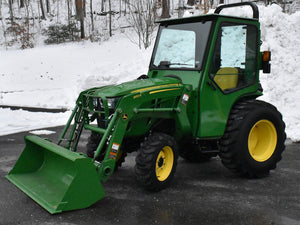 Curtis enclosed advantage cab for John Deere 3E tractor